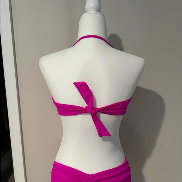 Bathing suit. 2 piece - Picture 2 of 4